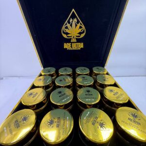 Alternative view of Ace wax box